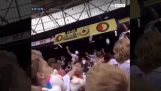 Un frumos moment din meci de fotbal (Olanda)