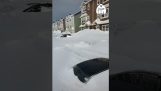 Μετά τη χιονοθύελλα στον Καναδά