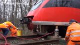 Herstellen van een ontspoord trein