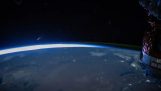 Цомет Неовисе као што је видљиво са Међународне свемирске станице