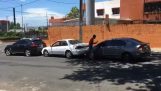 Спор за вожњу у Санто Домингу