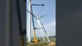 Żuraw upada podczas montażu turbiny wiatrowej