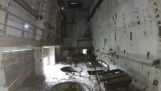 Дрон исследует Чернобыльский реактор 5