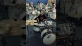 Escuela de bateristas en China