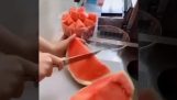 Un moyen facile de couper une pastèque