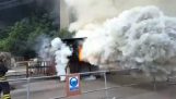 Το επικίνδυνο φαινόμενο της έκρηξης πυρκαγιάς (backdraft)