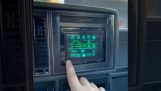Écran tactile sur une voiture de 1988