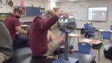 Fun physics experiments