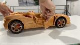 Modelul din lemn al unui Ferrari SF90 Spider
