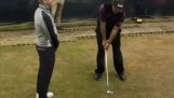 Groot schot door een professionele golfer