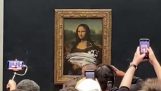 Cake on the painting of Mona Lisa